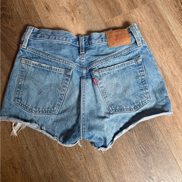 Levi's Light Blue Distressed Jean Shorts - Picture 5 of 6